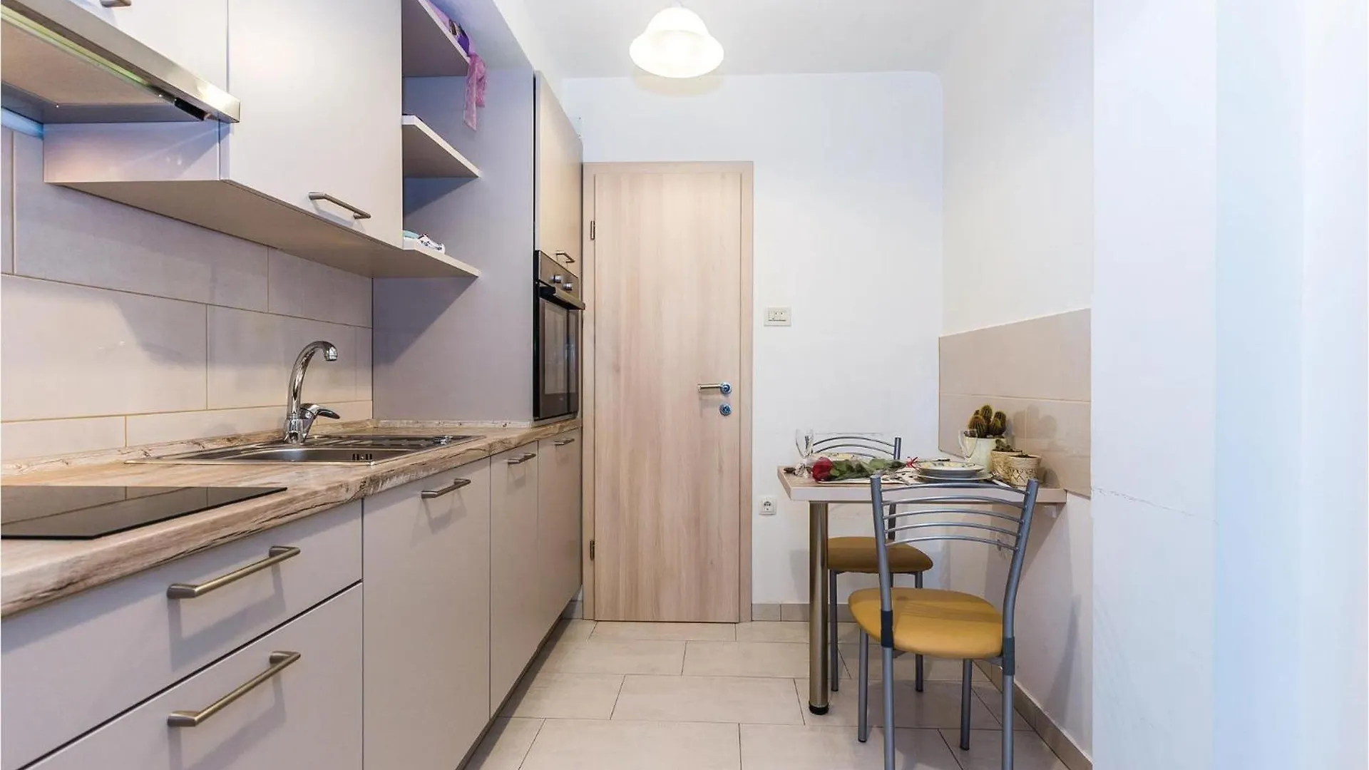 1 Bedroom Gorgeous Apartment In Rijeka 0*,